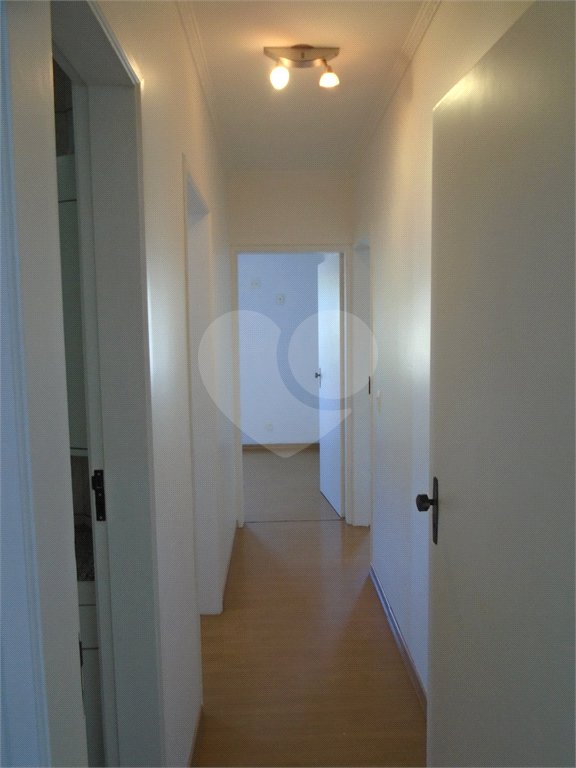 Apartamento à venda com 3 quartos, sendo 1 suíte, em Vila Oliveira, Mogi das Cruzes, SP