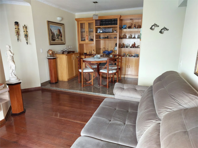 Apartamento à venda com 3 quartos, sendo 1 suíte,  em Santana, São Paulo, SP