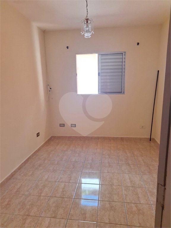 Casa à venda com 2 quartos em Jardim Marisa, São Paulo, SP