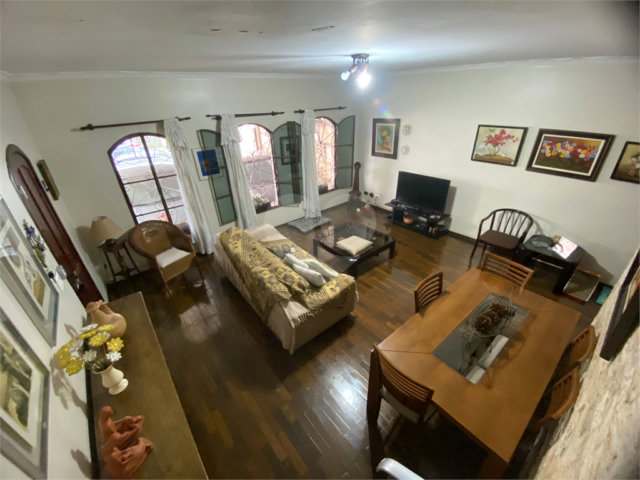 Sobrado à venda com 3 quartos, sendo 1 suíte,  em Palmas do Tremembé, São Paulo, SP