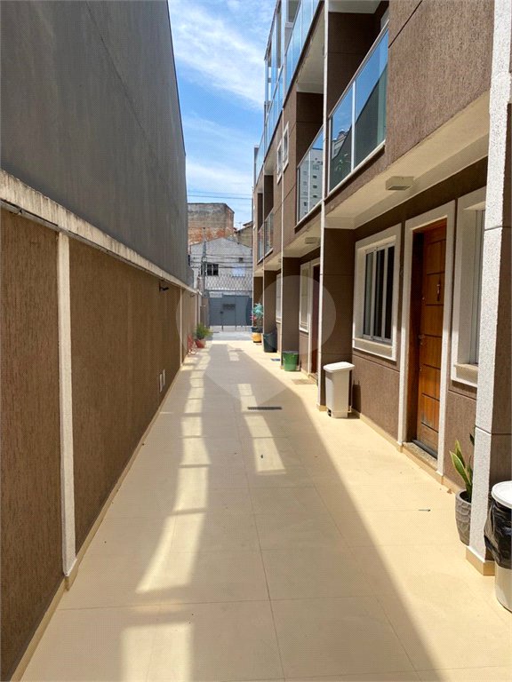 Casa à venda com 2 suítes no condomínio Real Iraci, São Paulo - SP