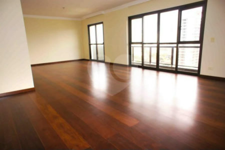 Apartamento para alugar com 4 quartos, sendo 3 suítes,  em Brooklin, São Paulo, SP