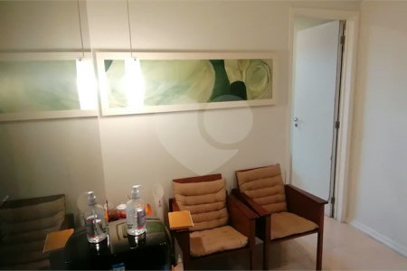 CONJUNTO COMERCIAL COM 45m2 PARA VENDA OU LOCAÇÃO NA VILA CLEMENTINO
