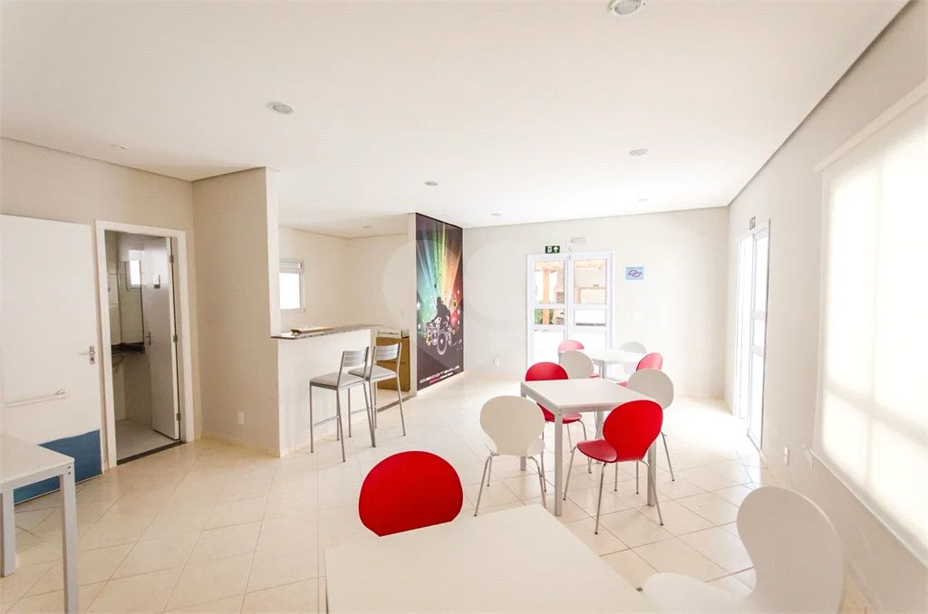 Apartamento à venda com 2 quartos, sendo 1 suíte, em Jardim Flor da Montanha, Guarulhos, SP