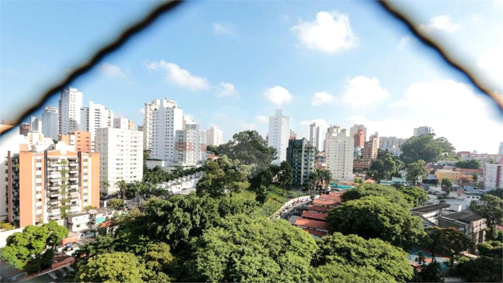 Apartamento à venda com 3 suítes em Vila Morumbi, São Paulo, SP