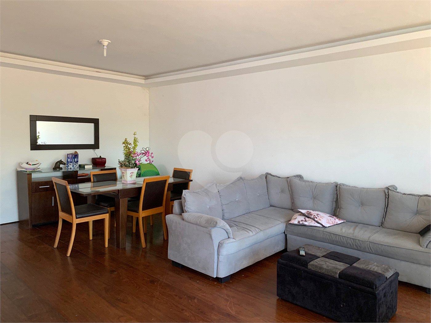 Casa à venda com 3 quartos, sendo 1 suíte, em Jardim Prudência, São Paulo, SP