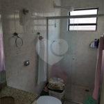 Casa à venda com 3 quartos, sendo 1 suíte, no condomínio Res Azaléias, São Paulo - SP