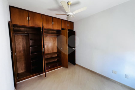 Apartamento à venda com 3 quartos, sendo 1 suíte, em Santa Cecília, São Paulo, SP