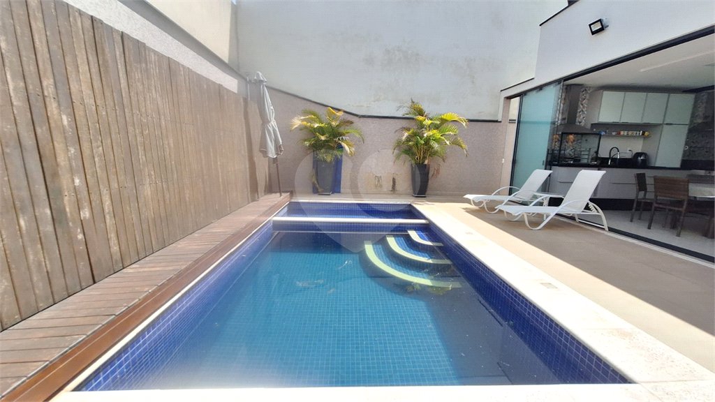 Casa à venda com 4 suítes no condomínio Alphaville Nova Esplanada 4, Votorantim - SP