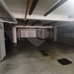 Casa à venda com 3 quartos, sendo 1 suíte, no condomínio Santanna, São Paulo - SP