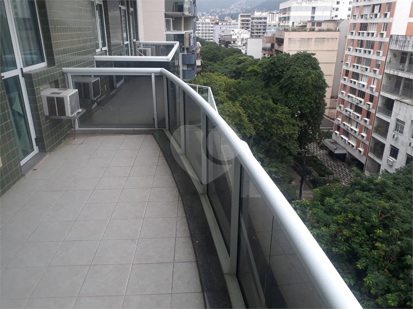 Apartamento à venda com 4 quartos, sendo 1 suíte, em Tijuca, Rio de Janeiro, RJ