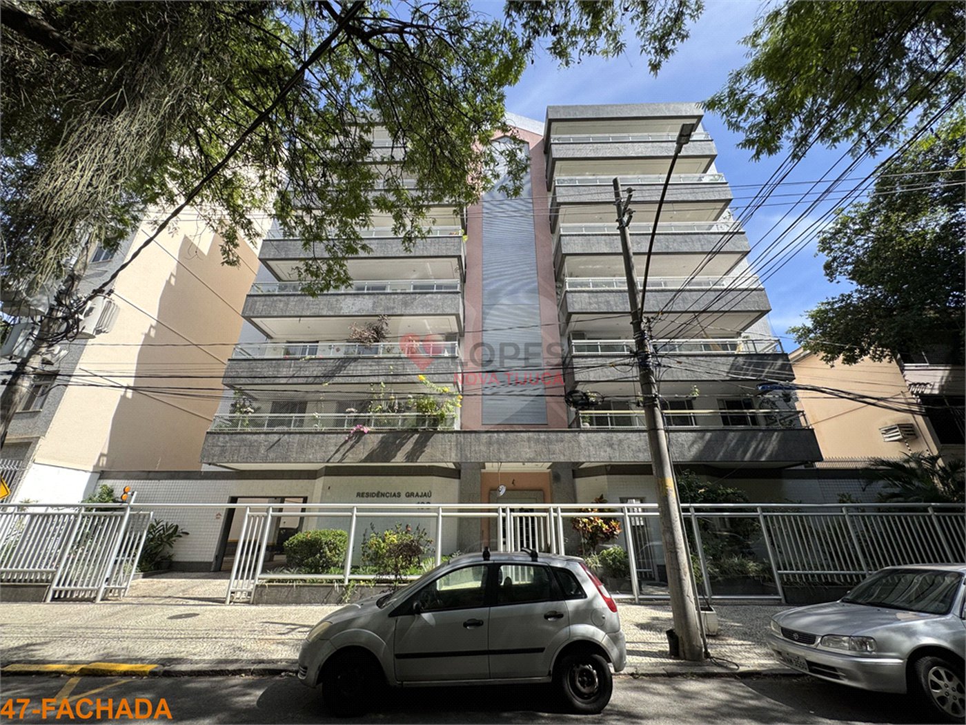 Apartamento à venda com 3 quartos, sendo 1 suíte, em Grajaú, Rio de Janeiro, RJ