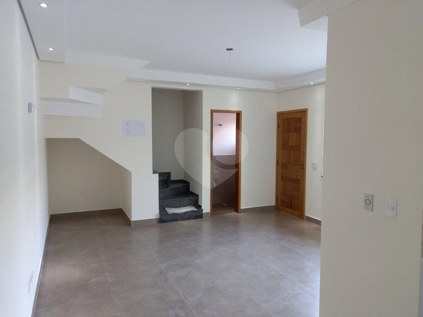 Casa à venda com 3 quartos, sendo 1 suíte, em Vila Brasilina, São Paulo, SP