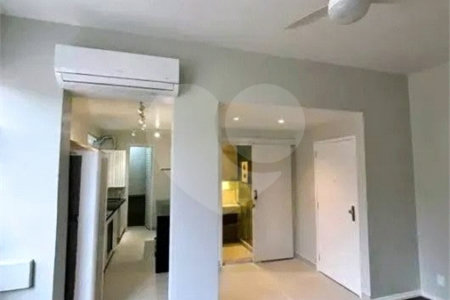 Apartamento à venda com 2 quartos, sendo 1 suíte,  em Ipanema, Rio de Janeiro, RJ