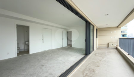 Apartamento à venda com 3 suítes em Vila Nova Conceição, São Paulo, SP