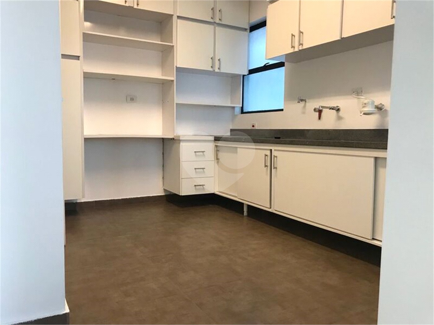 Apartamento à venda ou para alugar com 3 quartos, sendo 1 suíte, em Itaim Bibi, São Paulo, SP