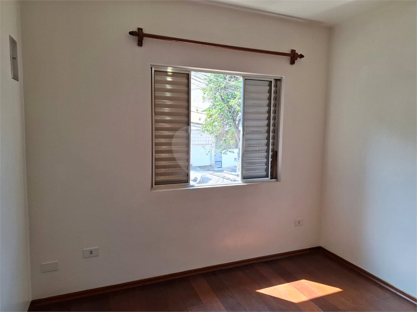 Sobrado à venda com 3 quartos no Brasilândia, São Paulo, SP