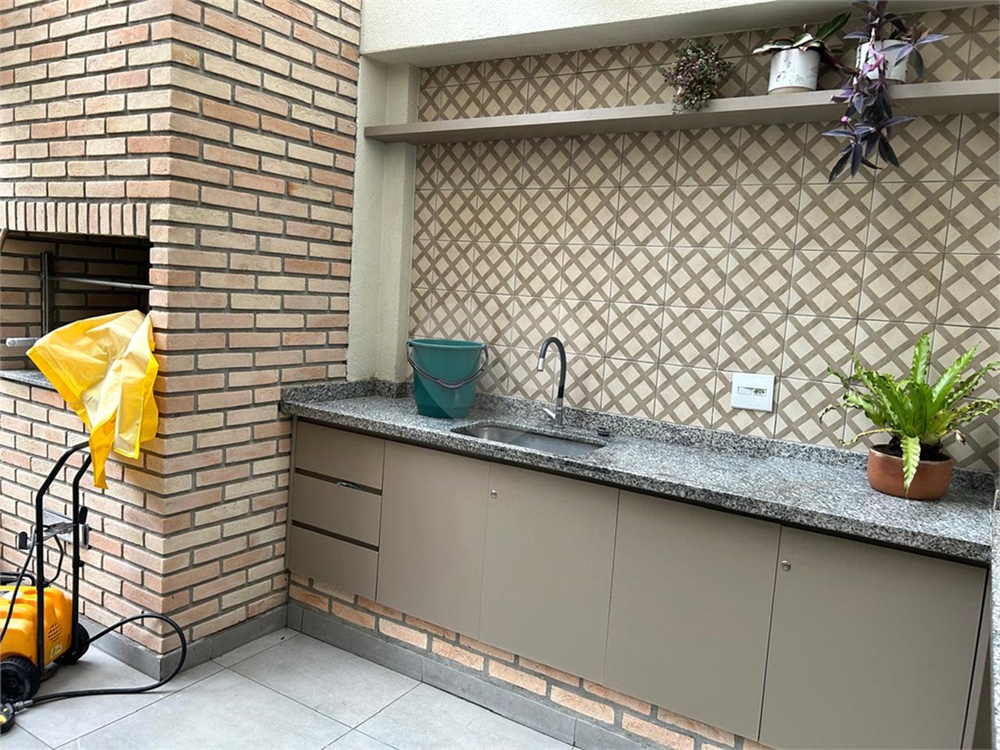 Apartamento à venda com 2 suítes em Pinheiros, São Paulo, SP
