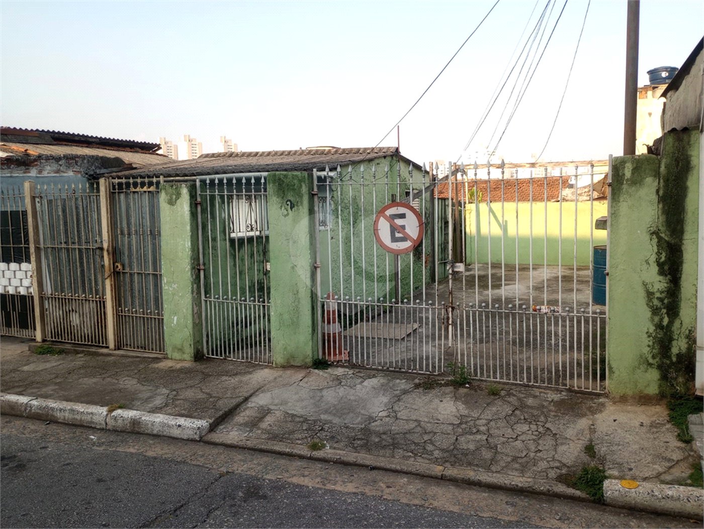 Terreno à venda com 2 quartos em Vila Paulo Silas, São Paulo, SP