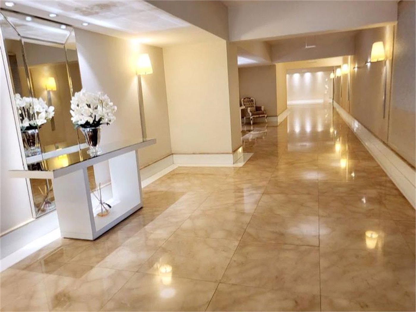 Apartamento Residencial à venda, Gonzaga, Santos - AP1684.