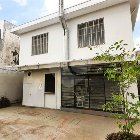 Sobrado à venda com 4 quartos, sendo 2 suítes, em Brooklin Paulista, São Paulo, SP