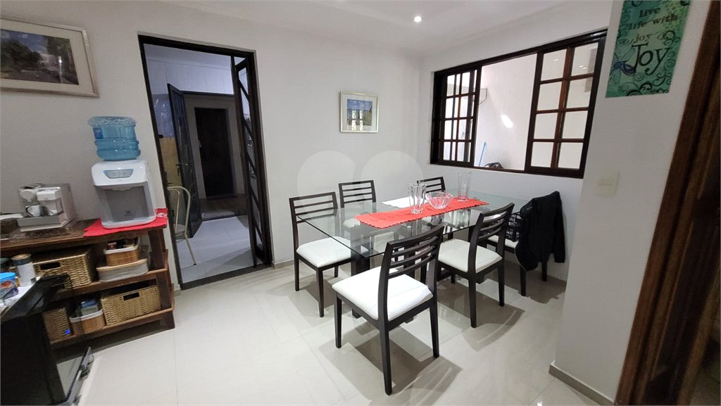 Casa de Vila à venda com 3 quartos, sendo 2 suítes, em Jardim Marajoara, São Paulo, SP