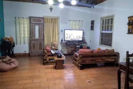 Casa à venda com 2 quartos em Interlagos, São Paulo, SP