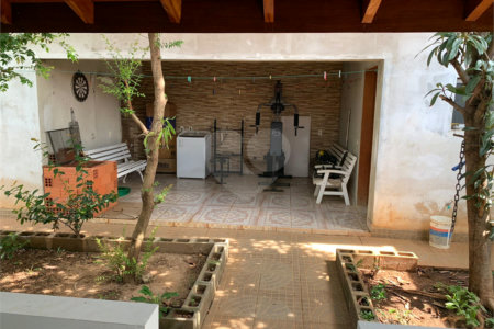 Casa à venda com 3 quartos, sendo 2 suítes, em Jardim Celani, Salto, SP