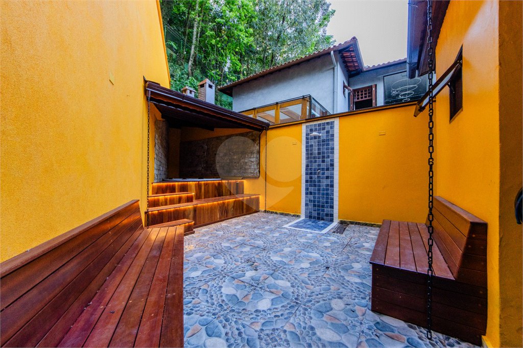 Casa à venda ou para alugar com 4 quartos, sendo 3 suítes,  no condomínio Da Serra, São Paulo - SP