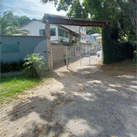 Casa à venda com 3 quartos, sendo 1 suíte, em Campo Grande, Rio de Janeiro, RJ