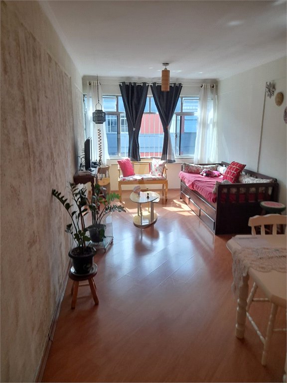 Apartamento à venda com 3 quartos, sendo 1 suíte, em Guapira, São Paulo, SP