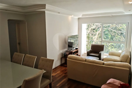 Apartamento à venda com 3 quartos, sendo 1 suíte, em Vila Ester (zona Norte), São Paulo, SP
