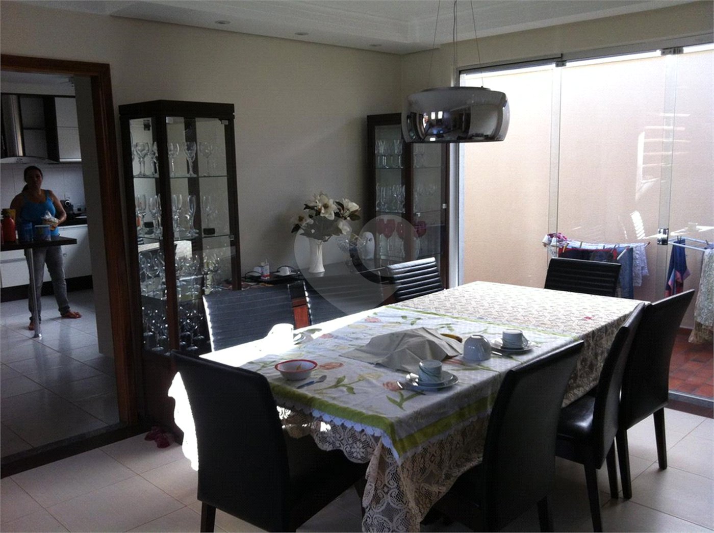 Sobrado à venda com 4 quartos, sendo 2 suítes,  em Ribeirânia, Ribeirão Preto, SP