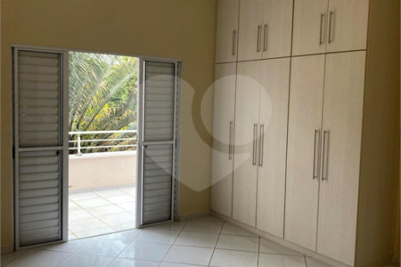 Casa para alugar com 3 quartos, sendo 1 suíte, no condomínio Reserva da Mata, Vinhedo - SP