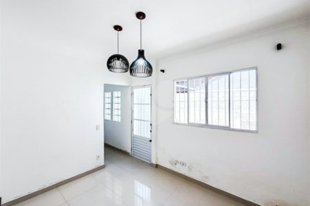 Casa à venda com 1 suíte em Vila Monumento, São Paulo, SP