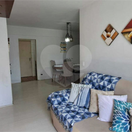 Apartamento à venda com 3 quartos, sendo 1 suíte, em Vila Uberabinha, São Paulo, SP