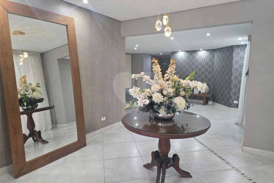 Apartamento à venda com 3 quartos, sendo 1 suíte, em Santana, São Paulo, SP
