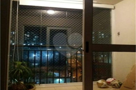 Apartamento à venda com 2 quartos, sendo 1 suíte, em Jardim Celeste, São Paulo, SP