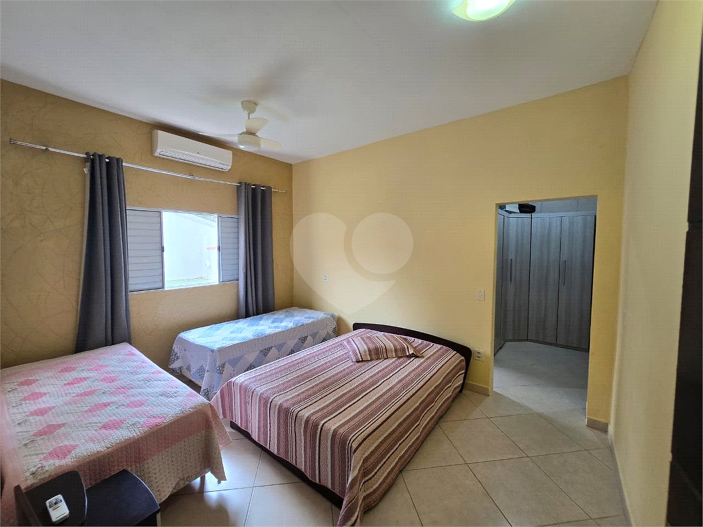 Chácara à venda com 3 quartos, sendo 1 suíte, em Cercadinho, Alambari, SP
