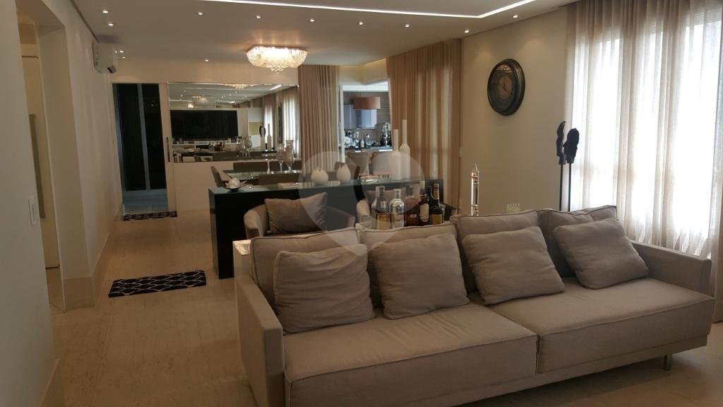 Apartamento à venda ou para alugar com 3 suítes em Vila Olímpia, São Paulo, SP