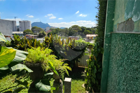 Casa à venda com 4 quartos, sendo 2 suítes,  em Jardim Maristela, São Paulo, SP