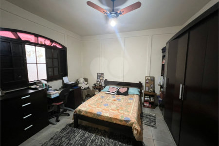 Casa à venda com 4 quartos, sendo 1 suíte,  em Jardim Ponte Grande, Mogi das Cruzes, SP