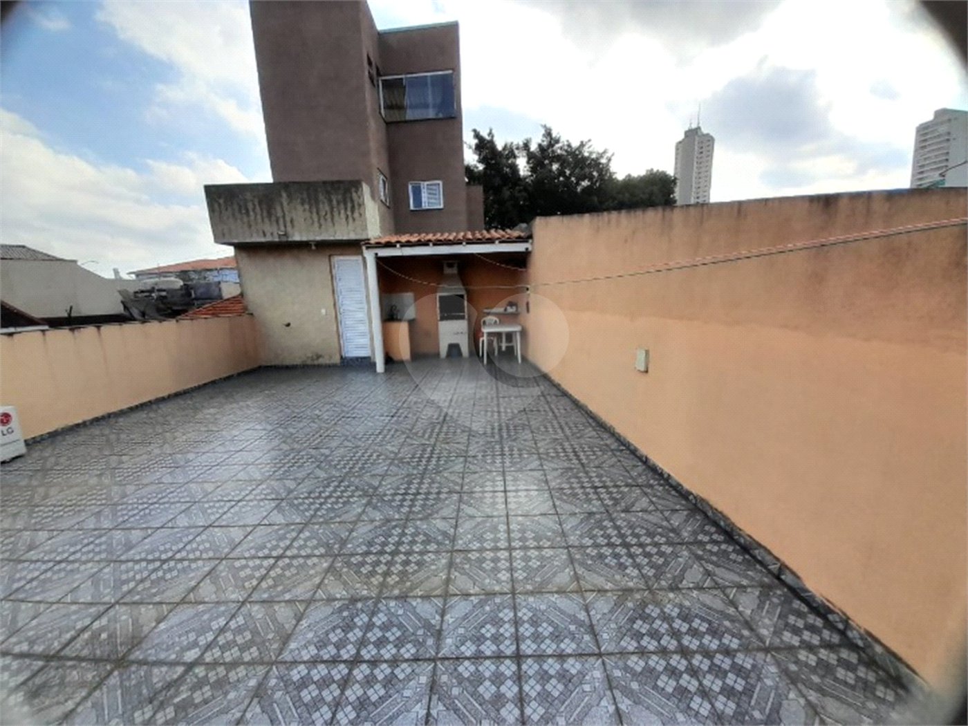 Sobrado à venda com 3 quartos, sendo 1 suíte,  em Saúde, São Paulo, SP