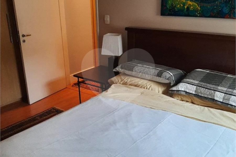 Apartamento à venda com 3 quartos, sendo 1 suíte, em Jardim Paulista, São Paulo, SP