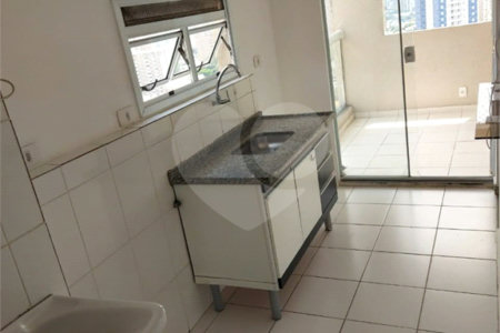 Apartamento à venda ou para alugar com 3 quartos em Vila Eldízia, Santo André, SP