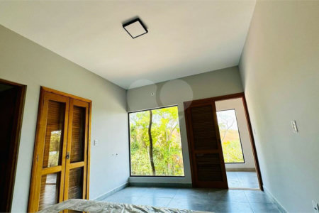 Casa à venda com 4 suítes no condomínio Associação Portal Ouro Verde, Atibaia - SP