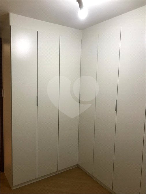 Apartamento à venda com 2 quartos em Vila Regina, São Paulo, SP