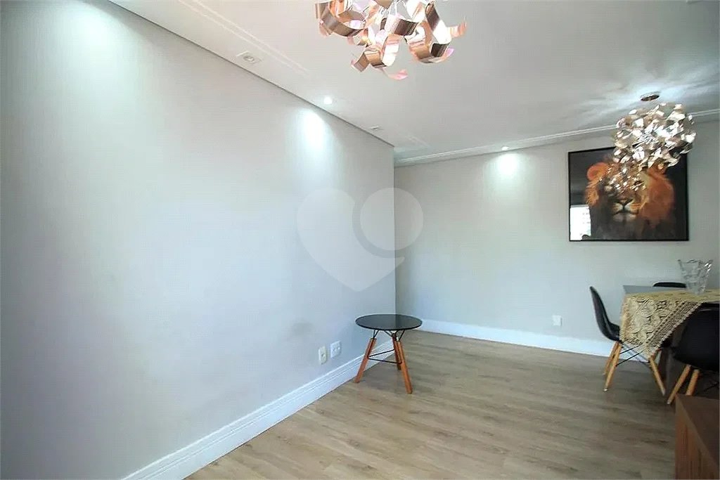Apartamento com 55 m² à venda na Vila Bertioga.
