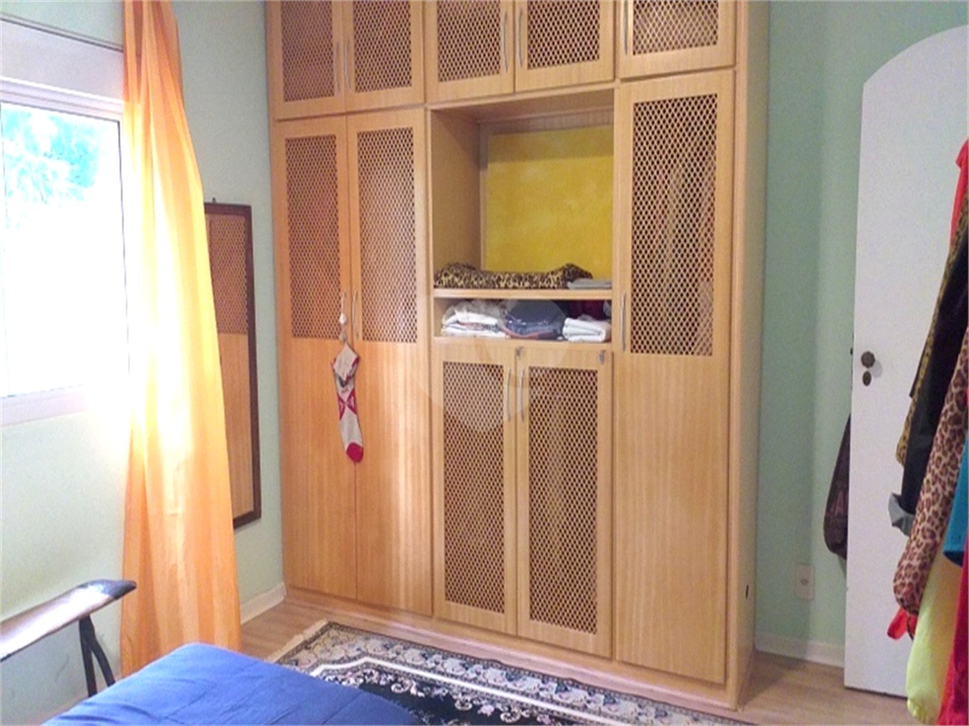 Sobrado à venda com 4 quartos, sendo 2 suítes,  em Roseira, Mairiporã, SP