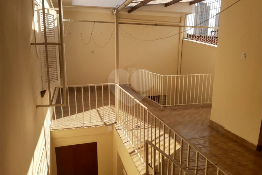 Casa à venda com 5 quartos, sendo 2 suítes, em Santana, São Paulo, SP
